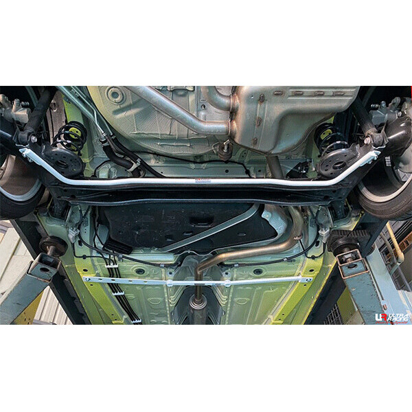 Suzuki Swift Sport (A2L414) 1.4 2WD 17+ UltraRacing Rear Sway Bar 18mm
